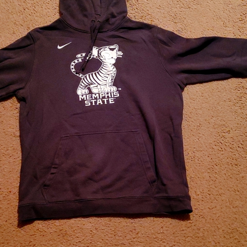 Nike size L Memphis State sweater